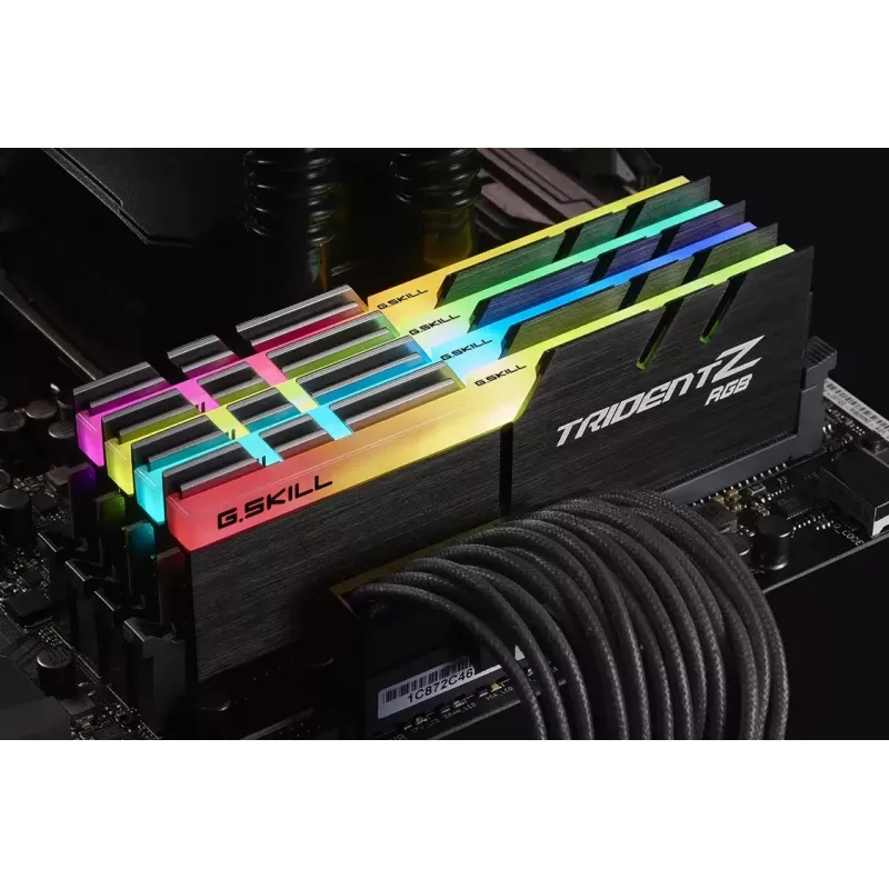 G.Skill TridentZ RGB Series - DDR4 - sarja - 32 GB: 4 x 8 GB