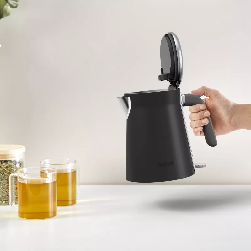 Vedenkeitin Tefal KI6668E0 — 1,7 l, 2400 W, ruostumaton teräskotelo, musta