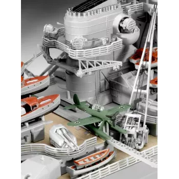 Sotalaivamalli Revell Bismarck rakennussarja 1:350