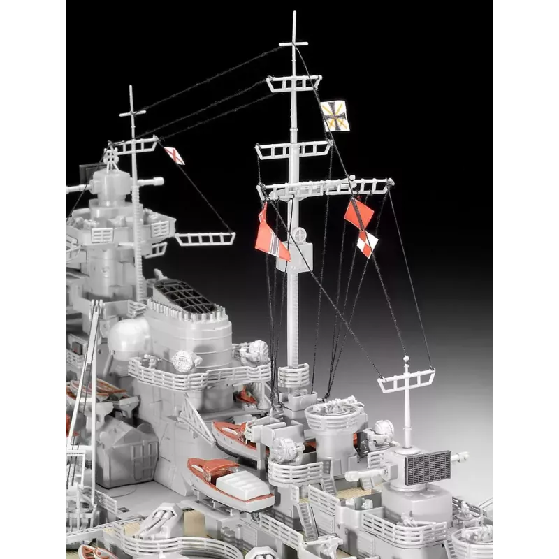 Sotalaivamalli Revell Bismarck rakennussarja 1:350