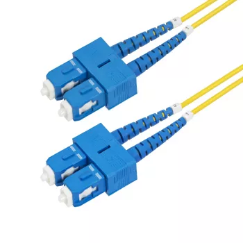 StarTech.com 30m SC - SC (UPC) OS2 yksimuotokuitu duplex kuituoptinen kaapeli, 9/125µm, 40G/100G Zipcord, taivutusherkkä, alhainen vaimennus – LSZH kuitu-patch-kaapeli