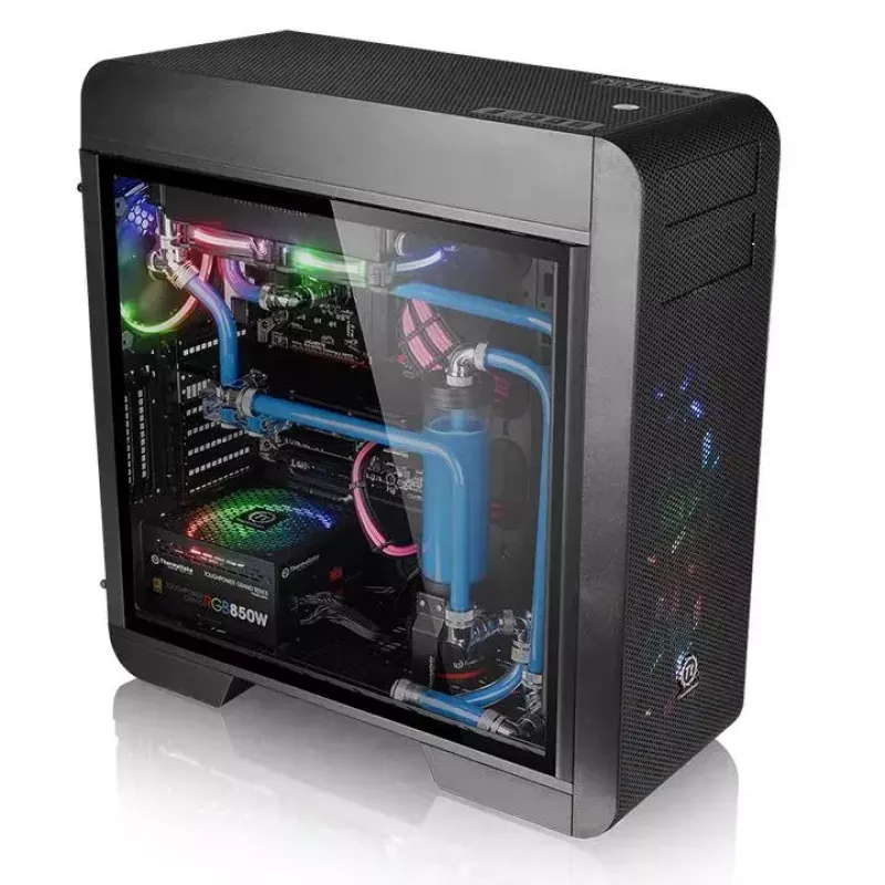 PC-kotelo Thermaltake Core V71 Full Tower musta