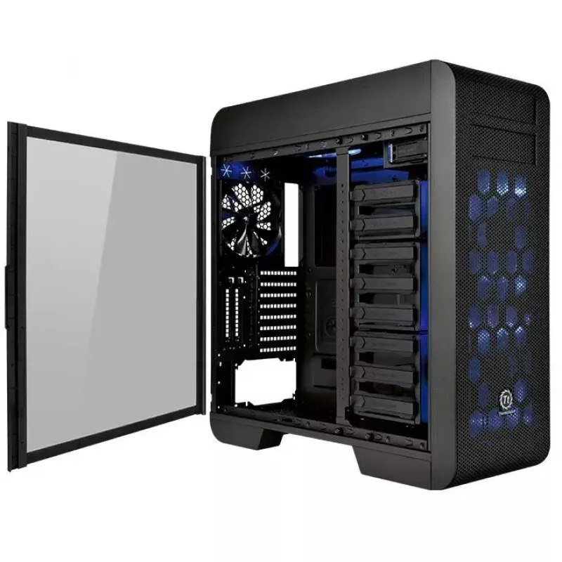 PC-kotelo Thermaltake Core V71 Full Tower musta