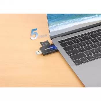 Manhattan USB-A / USB-C yhdistelmä-monikortinlukija/-kirjoittaja, 5 Gbit/s (USB 3.2 Gen1 alias USB 3.0), pistoke microSD- ja SD/MMC-paikkoihin, minikoko, SuperSpeed USB, Windows tai Mac, musta/läpinäkyvä, kolmen vuoden takuu