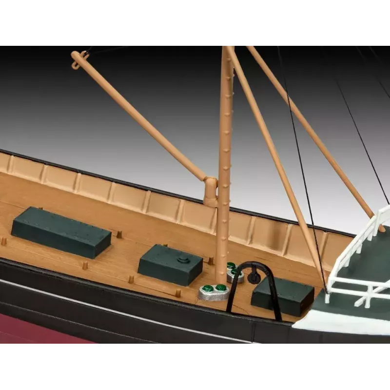Kalastusalusmalli Revell North Sea Trawler