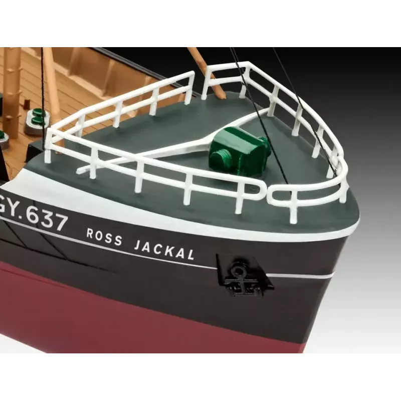 Kalastusalusmalli Revell North Sea Trawler
