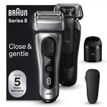 Parranajokone BRAUN Series 8 8567cc järjestelmä märkä ja kuiva puhdistus- ja latausasemalla