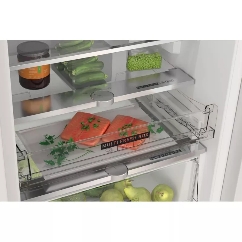 Whirlpool WHC18 T322 kalusteisiin asennettava jääkaappi 250 L
