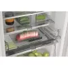 Whirlpool WHC18 T322 kalusteisiin asennettava jääkaappi 250 L