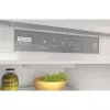 Whirlpool WHC18 T322 kalusteisiin asennettava jääkaappi 250 L