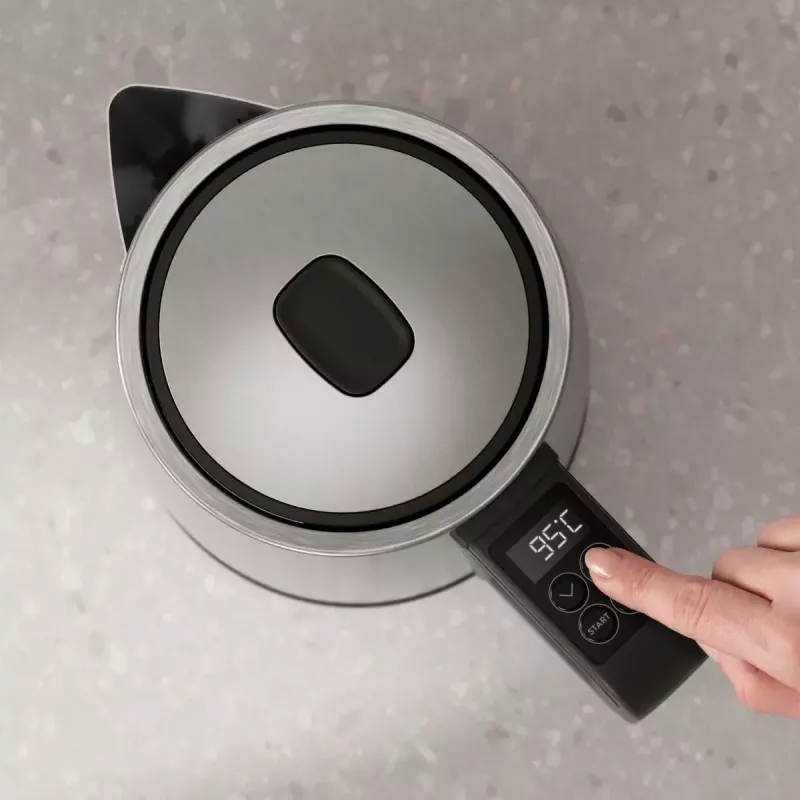 Electrolux E5K1-6ST sähköinen vedenkeitin 1,7 l 2400 W ruostumaton teräs