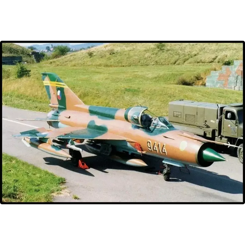 Cobi MiG-21 pienoismallisarja 396 osaa – Cobi Blocks rakennussarja