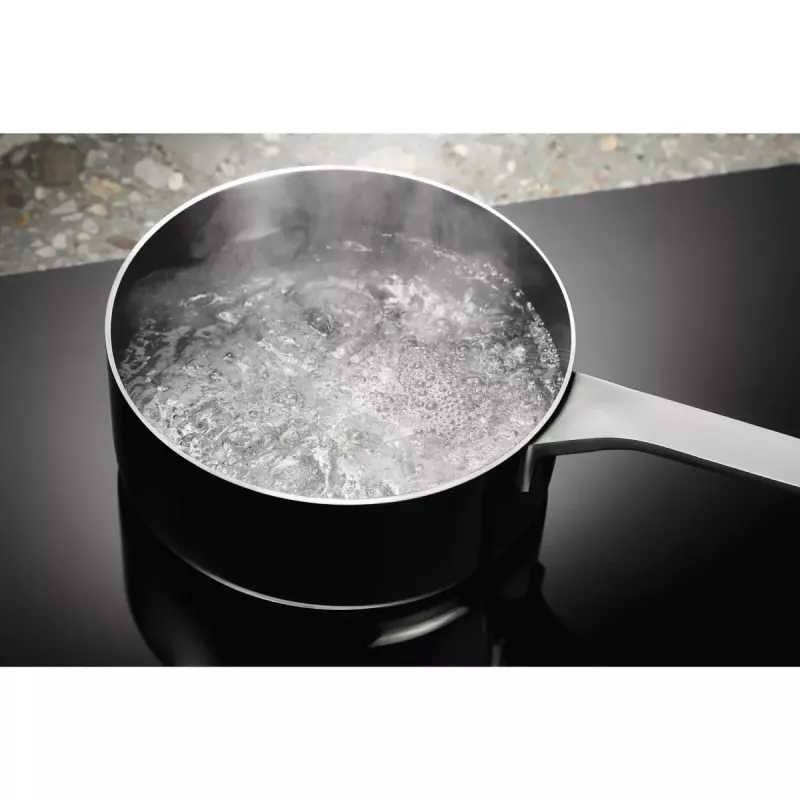 Electrolux EIV734 musta kalusteisiin asennettava induktioliesi 68 cm leveys 4 aluetta