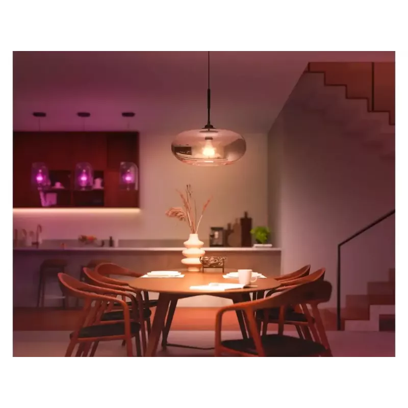 Philips Hue White and colour ambience A60 – E27 älylamppu – 810