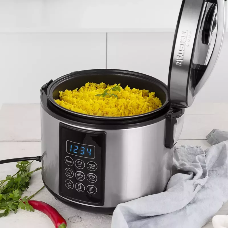 Monikypsennin Tristar RK-6132 — 1,5 L, 500 W, 7 automaattiohjelmaa, LCD, ruostumaton teräs/musta