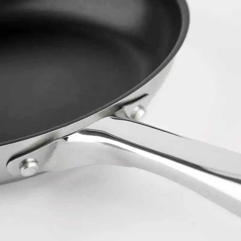 JATA HSAR2118 yleispannu pyöreä ruostumaton teräs 18 cm