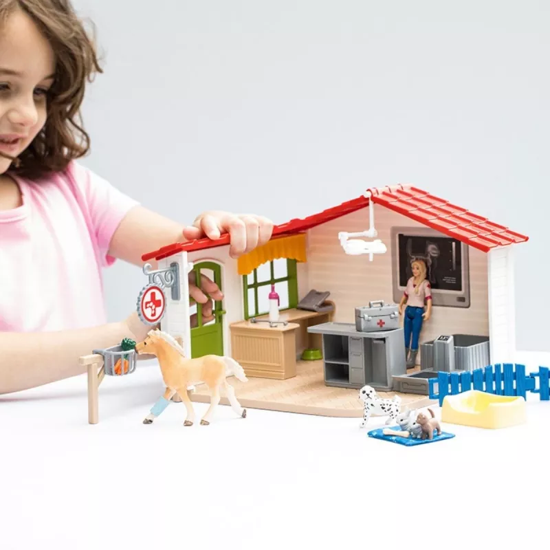 Eläinlääkäriasema eläimillä Schleich 42502