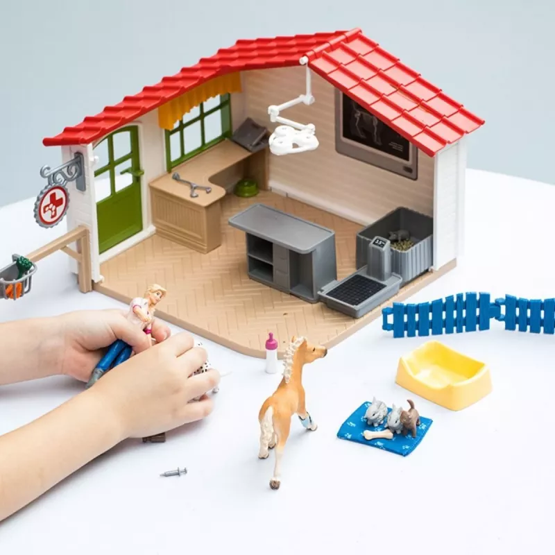 Eläinlääkäriasema eläimillä Schleich 42502