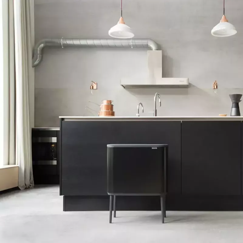 Brabantia 315824 jäteastia 36L suorakaiteen muotoinen muovi musta