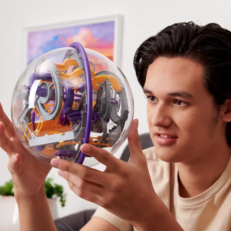 Perplexus Epic, 3D-pulmalabyrinttipeli, jossa 125 estettä (painos voi vaihdella), tekijä