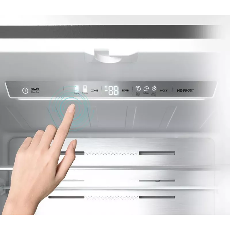 Hisense RF632N4WFE side-by-side-jääkaappi vapaasti seisova 485 L musta