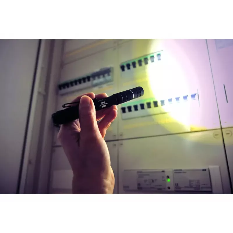 Käsivalaisin Brennenstuhl 1173750003 LED musta alumiini IP44 5W