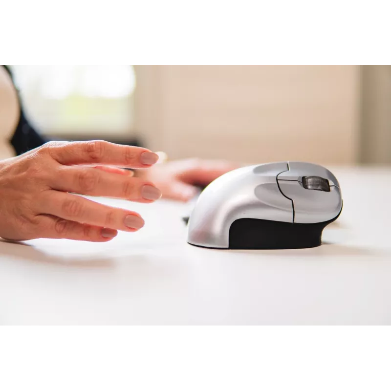 BakkerElkhuizen Grip hiiri langaton, oikeakätisille, pystysuunnittelu, optinen, RF Wireless, 1600 DPI, musta, hopea