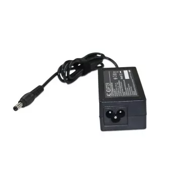 CoreParts MBA1238 laturi/adapteri sisäkäyttöön 65 W musta