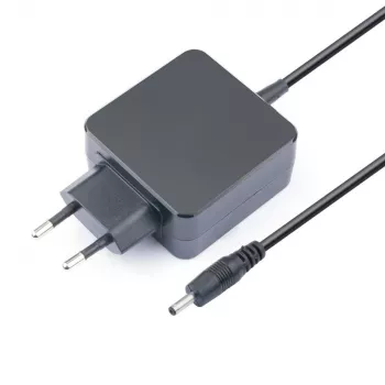 CoreParts MBXLE-AC0001 virtalähde/invertteri sisäkäyttöön 20 W musta