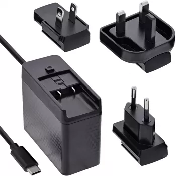 Mobiililaturi InLine 31516C — kompakti USB-verkko-adapteri älypuhelimien ja tablettien lataamiseen