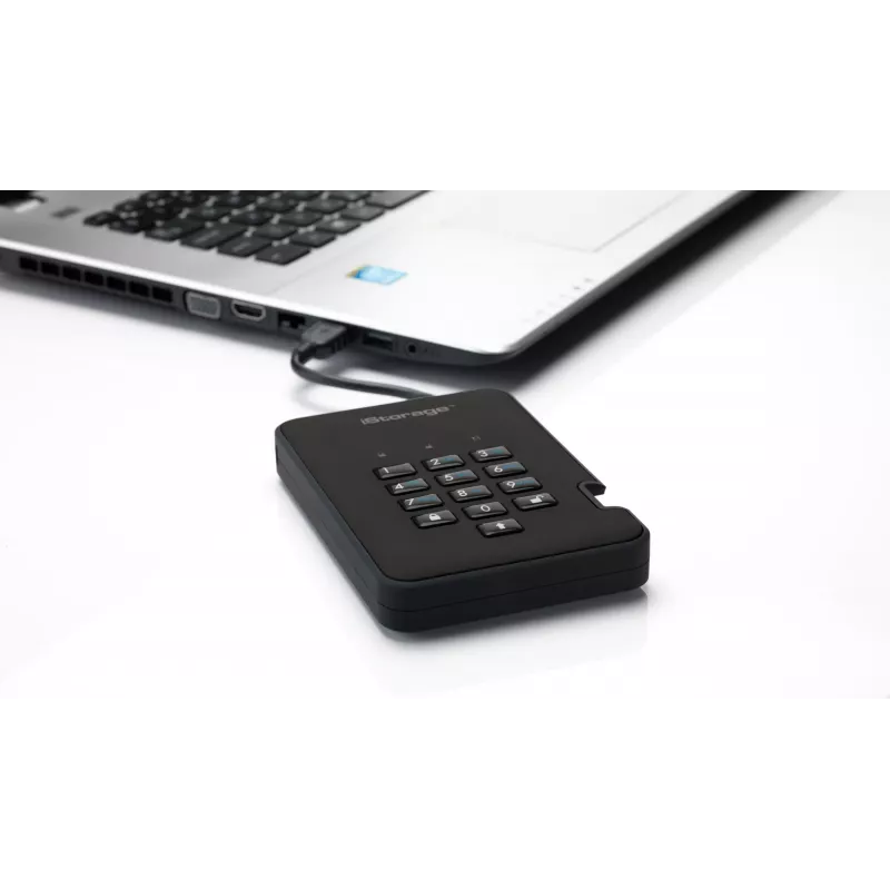 iStorage diskAshur2 256-bit 1 TB USB 3.2 turvallisesti salattu SSD-asema – musta IS-DA2-256-SSD-1TB-B