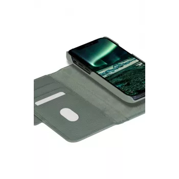 Lompakkokotelo dbramante1928 New York iPhone 13 Pro, vihreä, 3 korttipaikkaa, sopii 6,1 inch (15,5 cm)