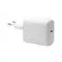Seinäkiinnitteinen laturi USB-C 45W d bramante re-charge Pro — sisäkäyttöön, 110–240V, valkoinen