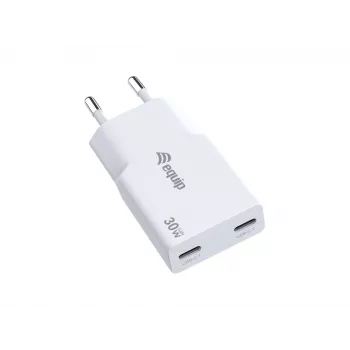 EQUIP 2-porttinen 30W GaN ohut USB-C PD -laturi — 2 USB-C-liitäntää, tulo 100–240 V, lähtö 20 V max., valkoinen