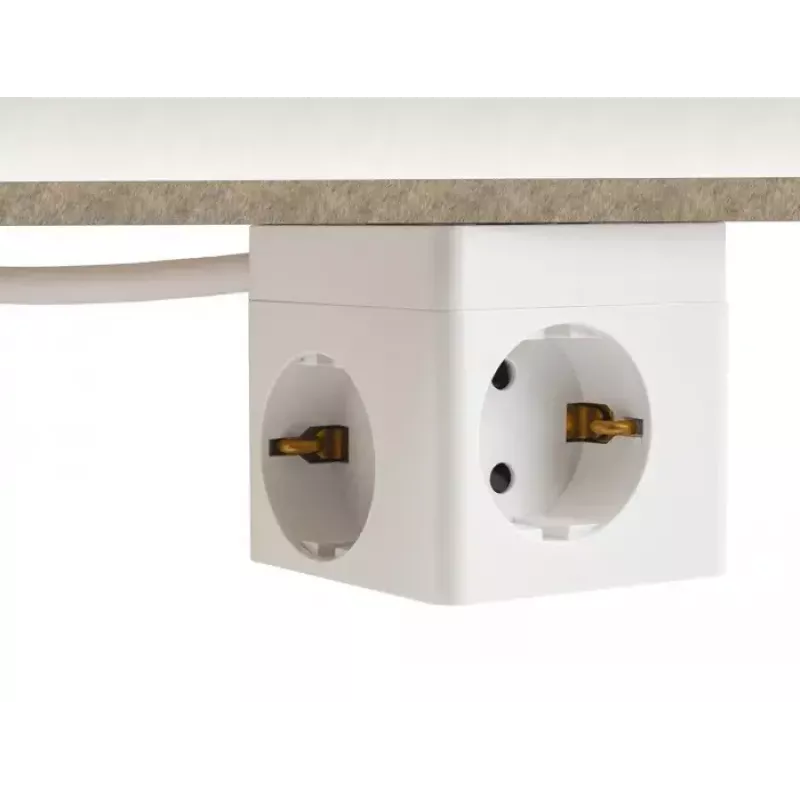 DeLOCK 11497 3-paikkainen pistorasiakuutio 1,5 m jatkojohdolla, USB-laturi, lapsilukko, valkoinen