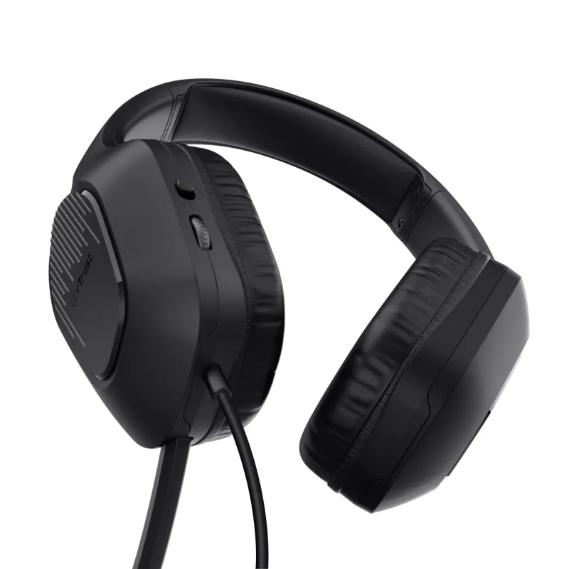 Trust GXT 790 Tridox 3-in-1 pelipaketti (kuulokemikrofoni, hiiri, hiirimatto), musta
