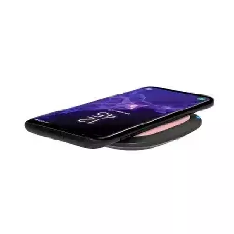 RealPower FreeCharge-10 langaton latausasema adapterilla, musta/pinkki (266105)