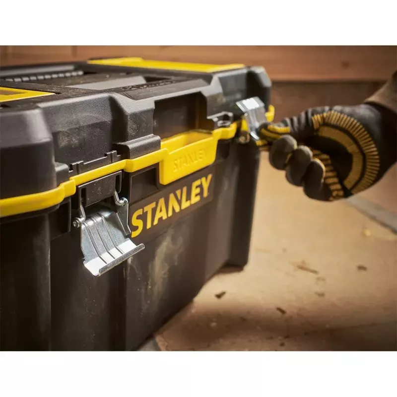 Kovakotelolaukku Stanley STST83397-1 muovi 22 kg musta keltainen