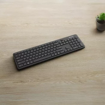 Incase Designed by Microsoft Bluetooth-näppäimistö yleismalli QWERTY saksa musta
