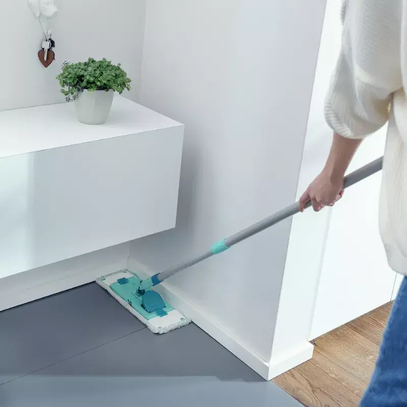 Lattianpuhdistussarja Leifheit PowerClean M 1055510 mikrokuituliinalla ja säädettävällä varrella