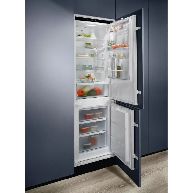 Kalusteisiin asennettava jääkaappi Electrolux LND5FE18S 269 L