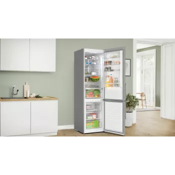 Bosch Serie 6 KGN39AIBT jää-pakastinyhdistelmä vapaasti seisova 363 L ruostumaton teräs