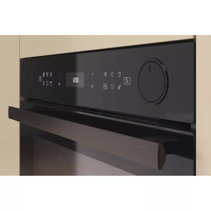 Whirlpool AKZ9S 8270 FB 73 L musta