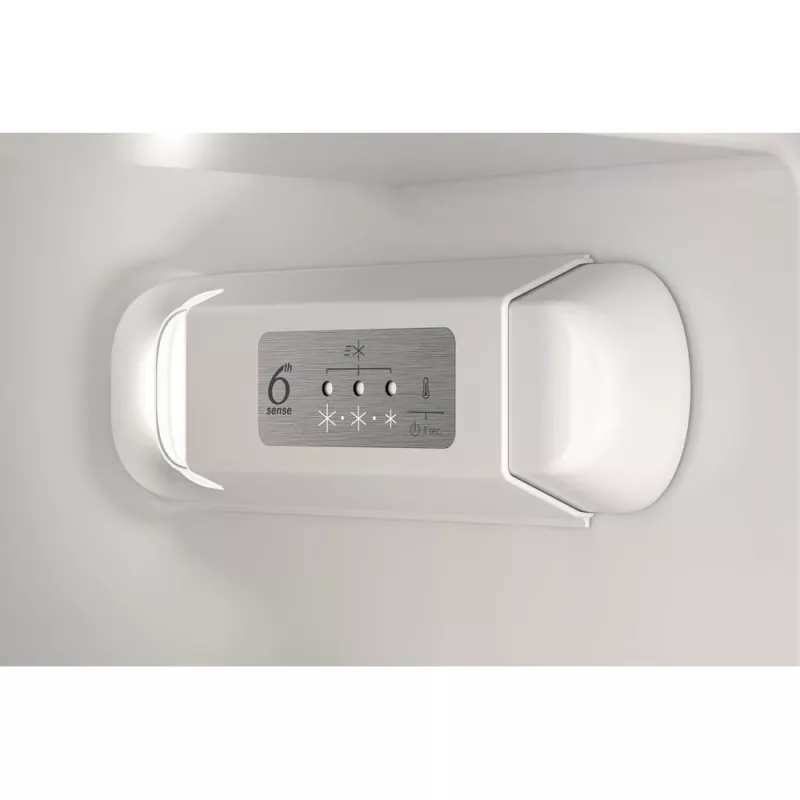 Whirlpool WHC18D031A1 kalusteisiin asennettava jääkaappi 268 L valkoinen