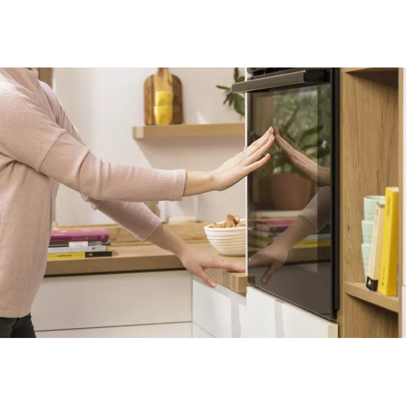 Gorenje BOS6747A01BG 77 L musta