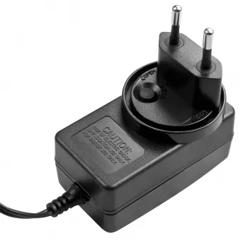 Lindy 5 VDC 3 A monimaa virtalähde, 5,5/2,5 mm, 100-240 V, 50/60 Hz, 15 W, 5 V, AC-DC, 3 A