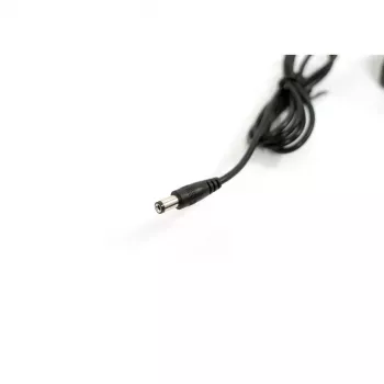 Power-Adapter-Inverter Xoro CA1224 Auto musta