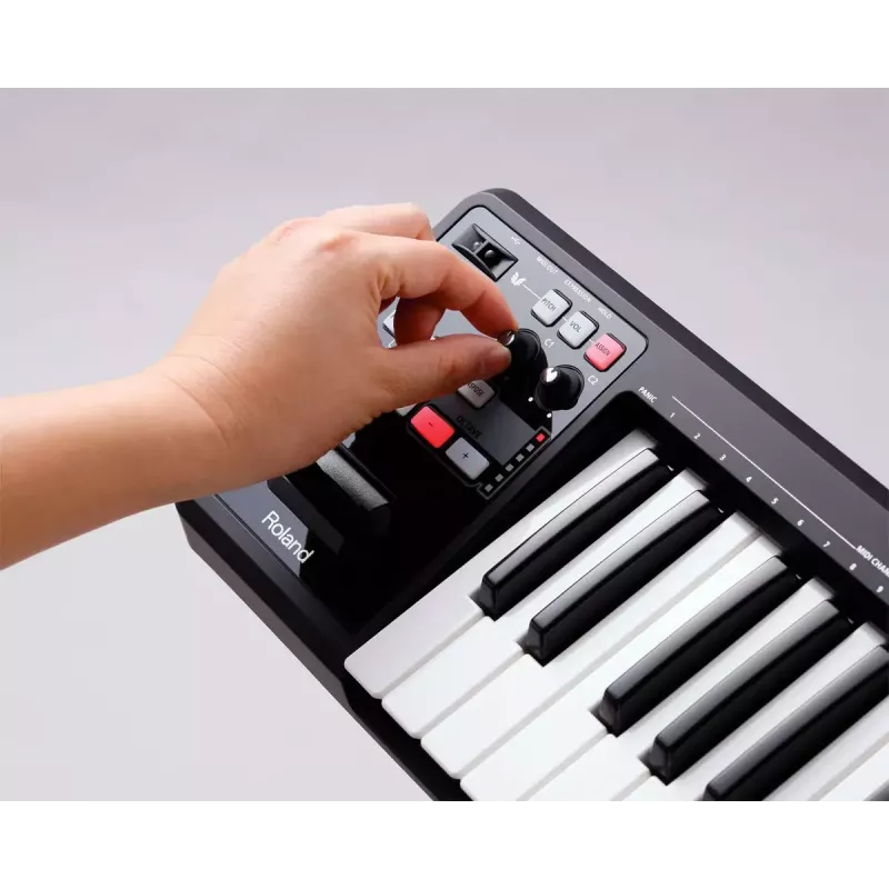 MIDI-kosketinsoitin Roland A-49 49 kosketinta USB musta valkoinen