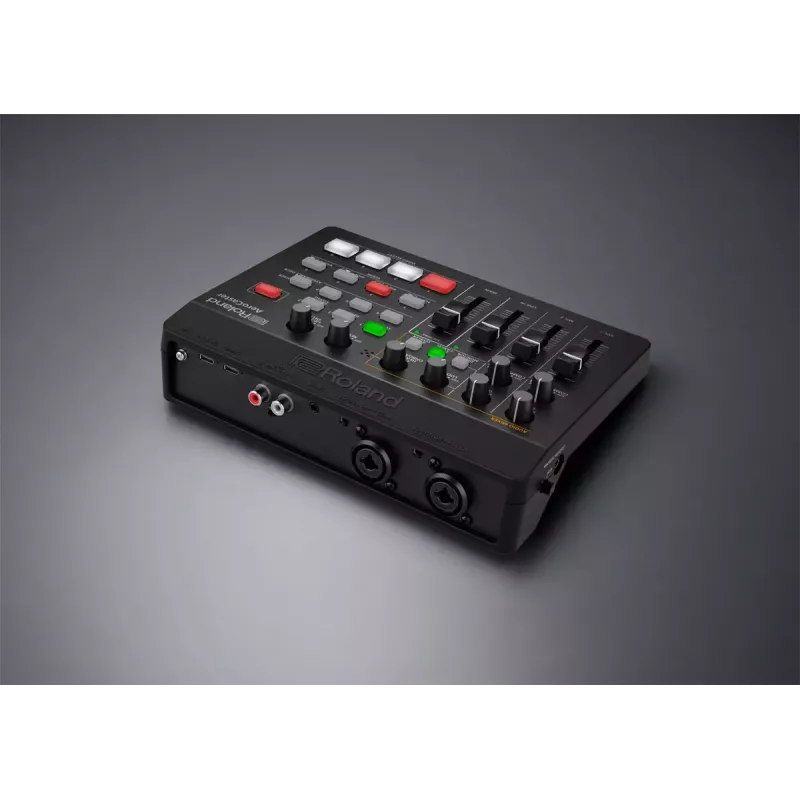 Audioliitäntä Roland AeroCaster musta 24 bit 48 kHz Phantom Power 48 V