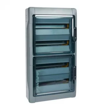 Jakokeskus Legrand 601988 IP65 4-rivinen 72 moduulia